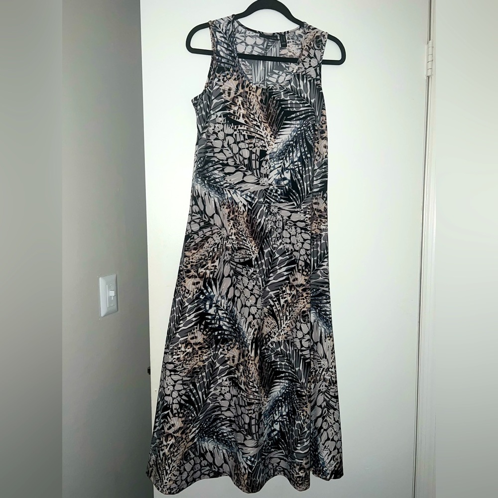 Attitudes by Renee Dress Size Medium Petite